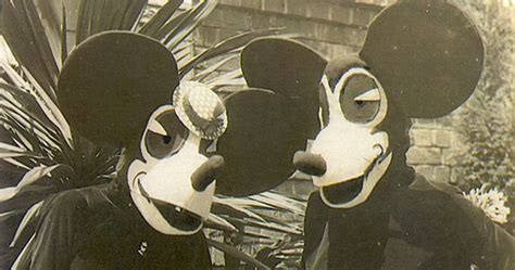 A New Era of Mascot Symbols: Mickey Mouse Steps Aside